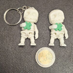 Lucky Clover Tiny Skeleton