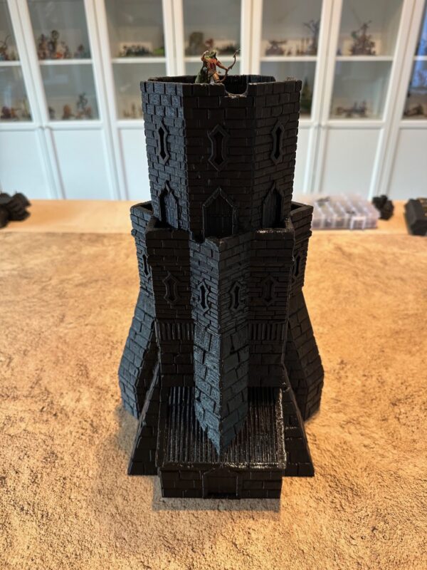 Großer Turm von Tor Mislar - die dunkle Stadt – Bild 3