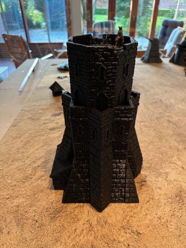 Großer Turm von Tor Mislar - die dunkle Stadt – Bild 4